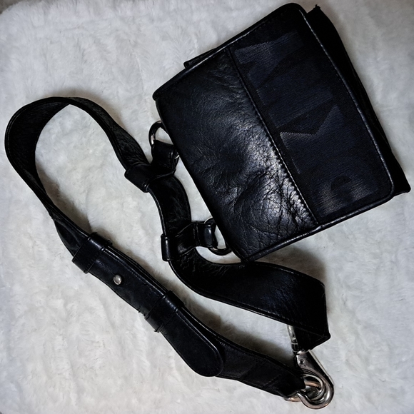 Dkny Handbags - DKNY Leather Belt Purse